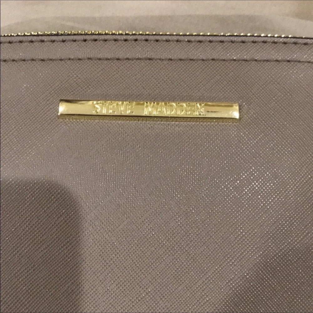 Steve Madden Dome Crossbody Bag - Picture 2 of 4